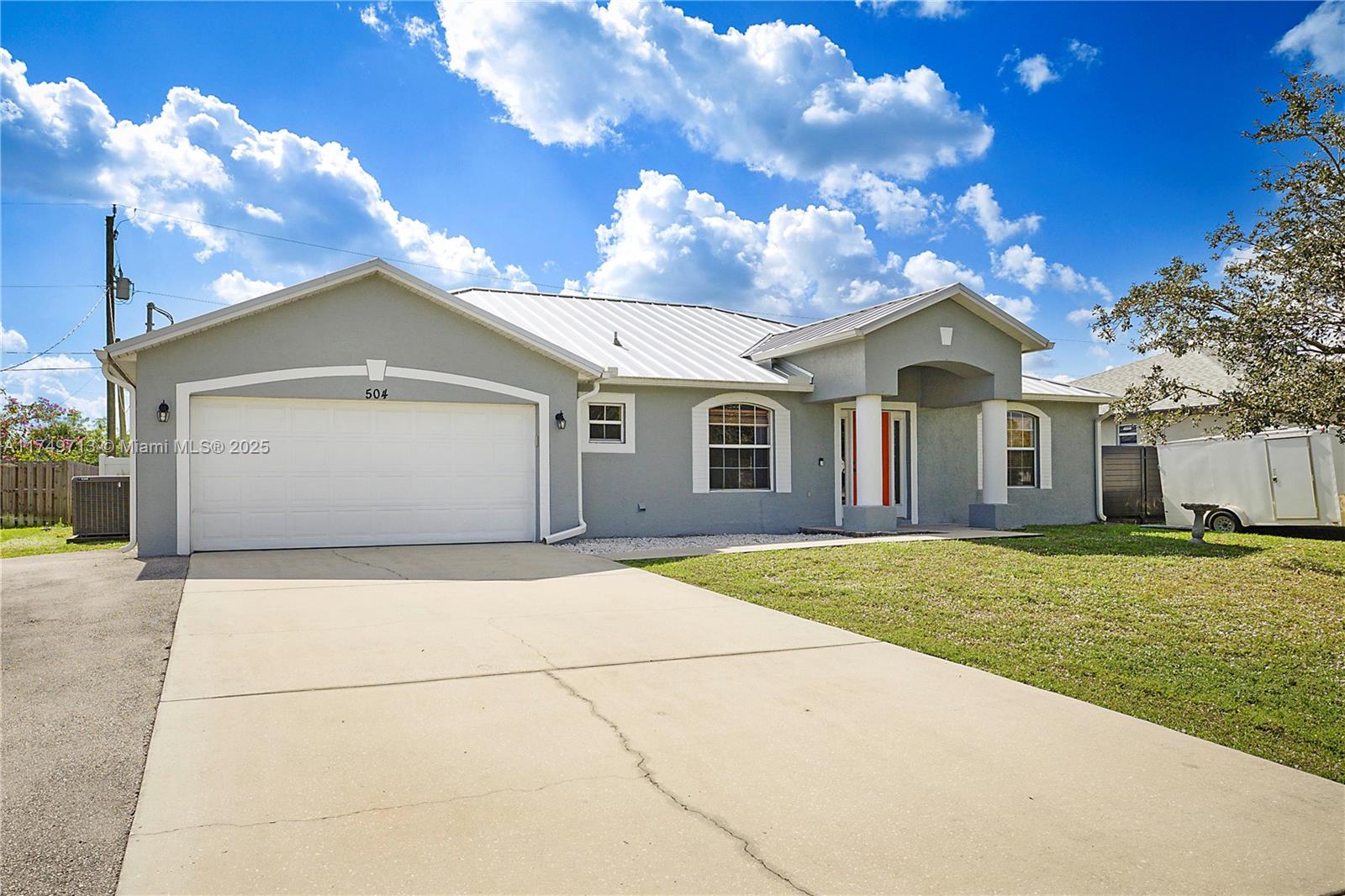 504 SW Halibut Ave, Port St. Lucie, Florida image 36