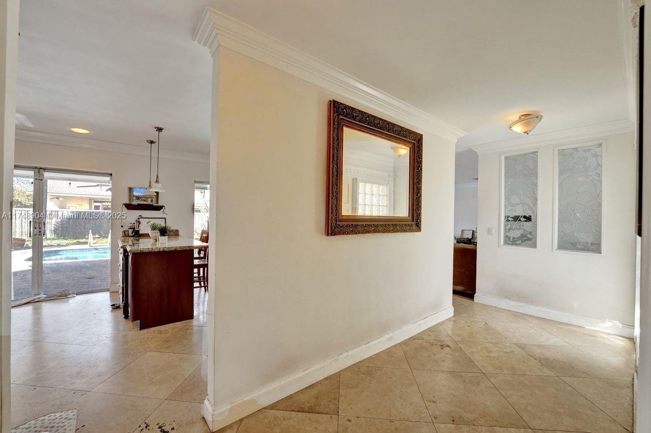 4819 Mckinley St, Hollywood, Florida image 6