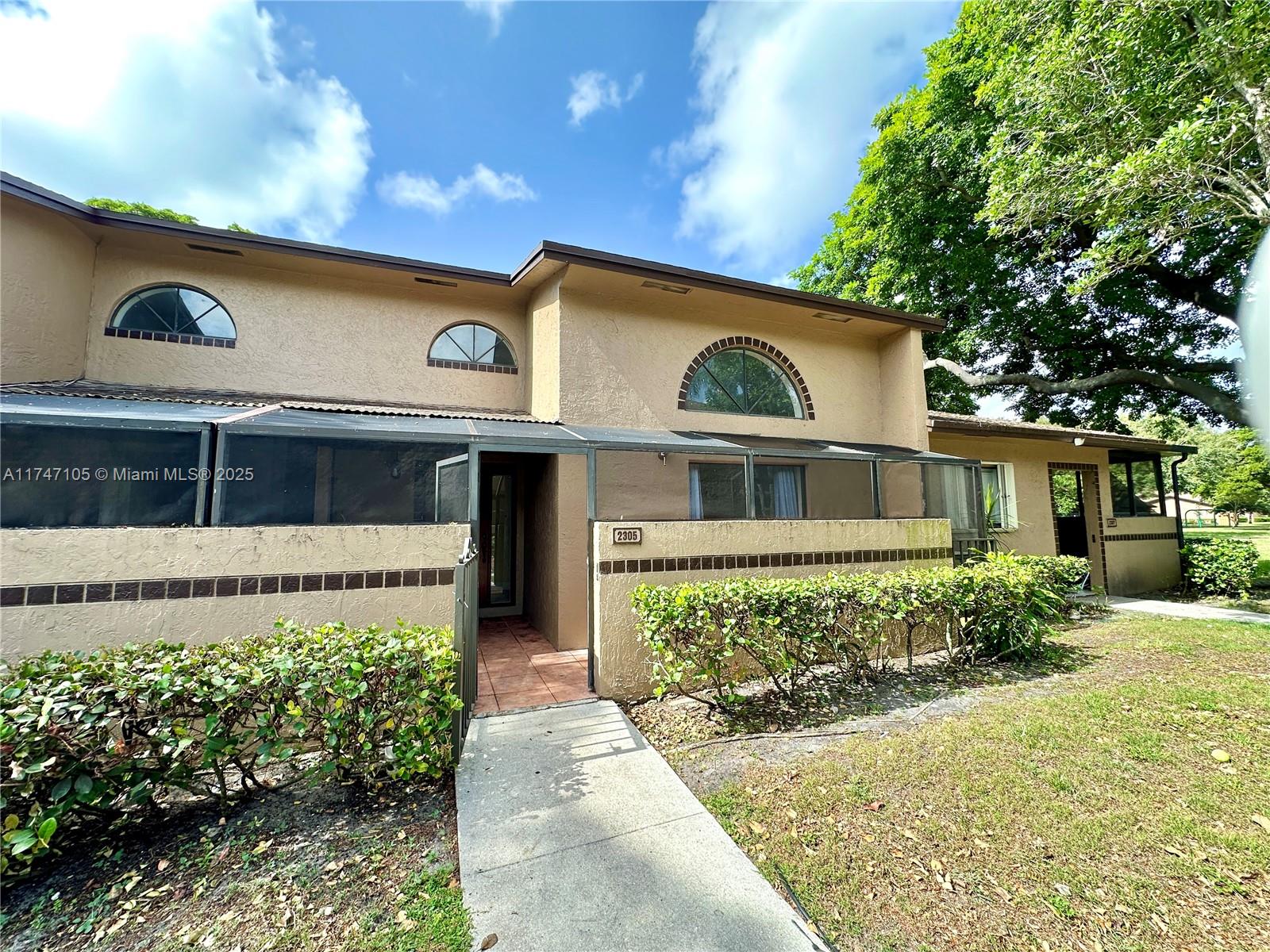 2305 NW 36th Ave #2305, Coconut Creek, Florida image 2