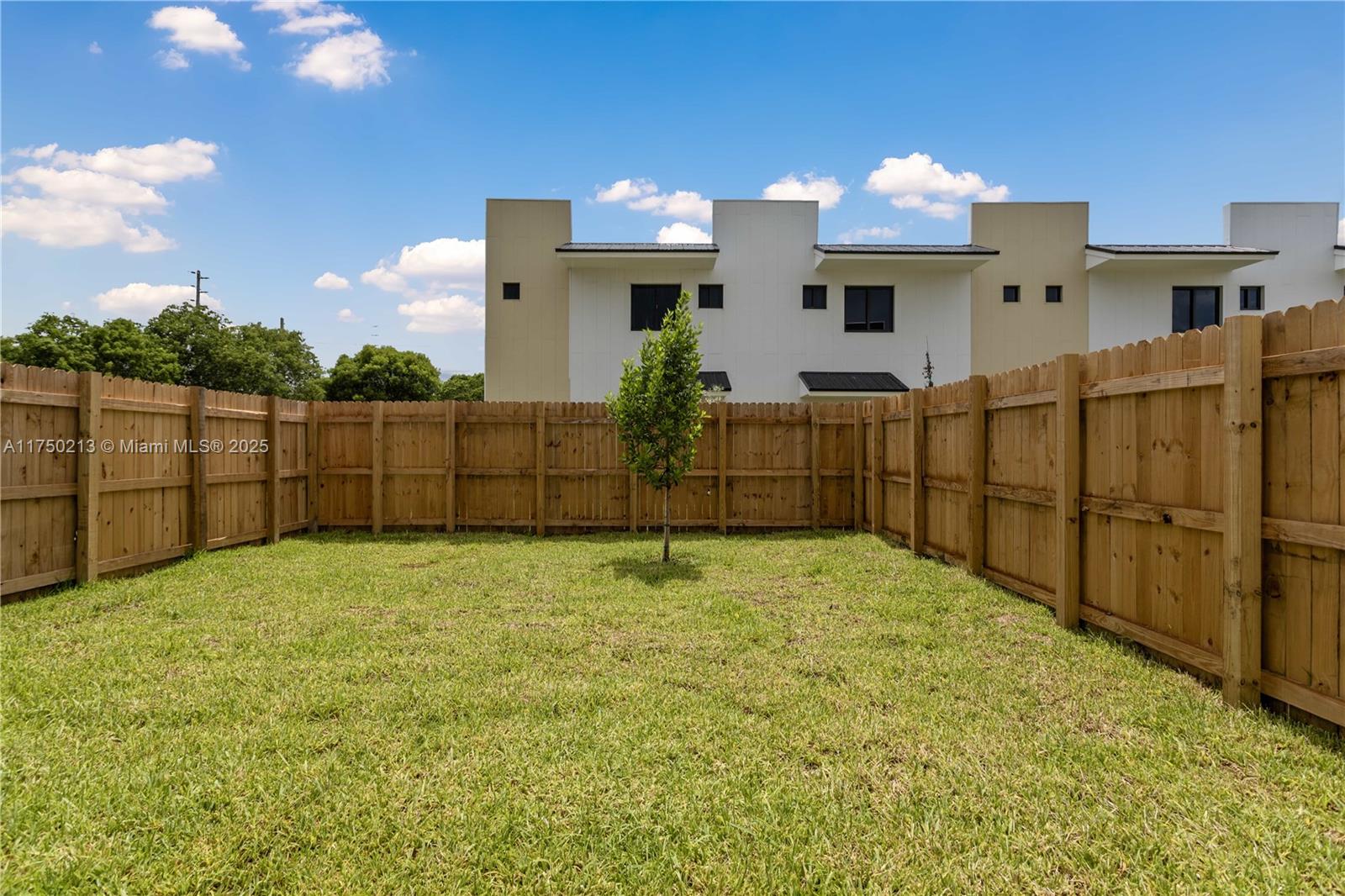 556 NW 7 Street #4, Florida City, Florida image 17