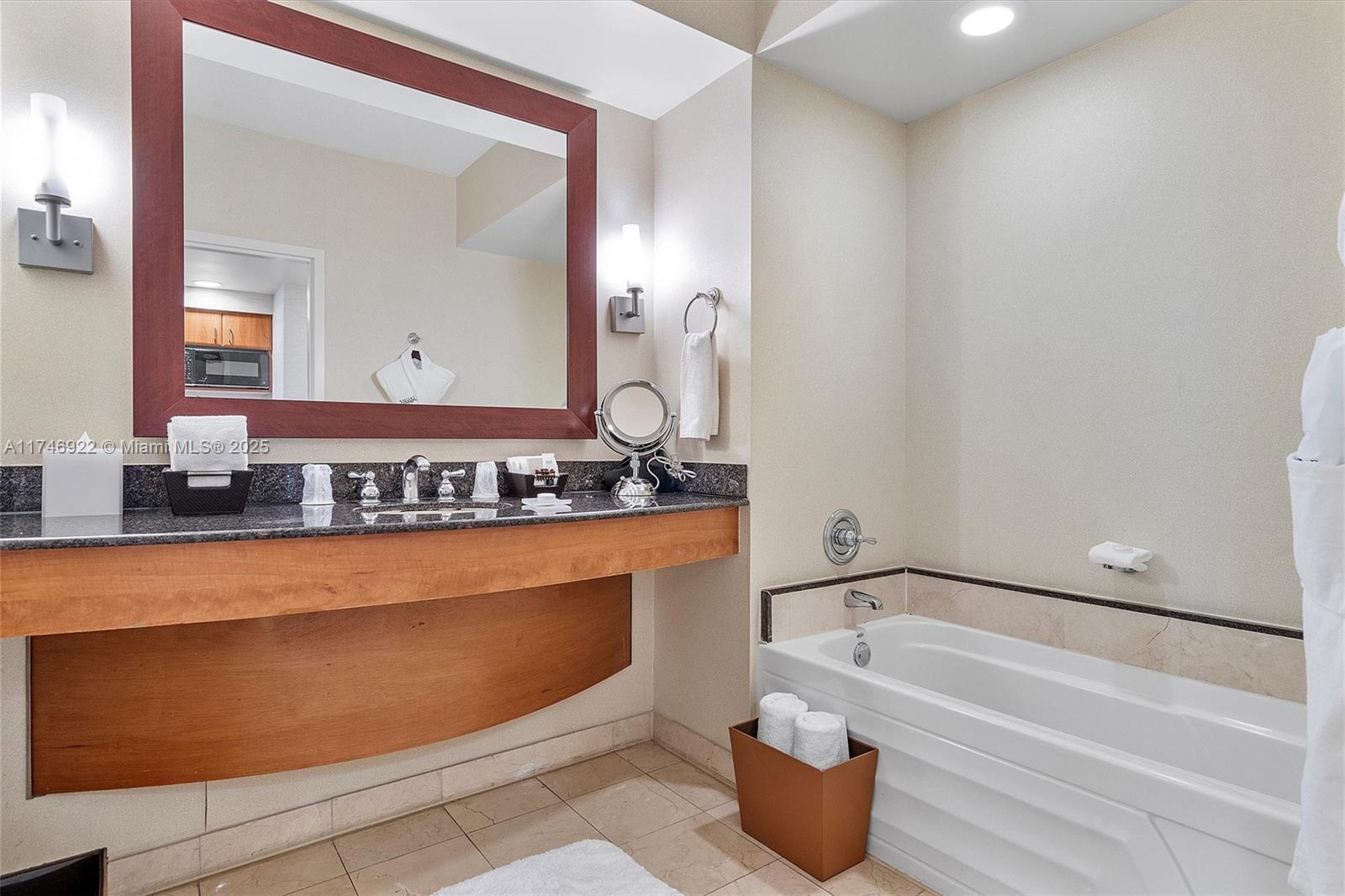 Listing Photo 18