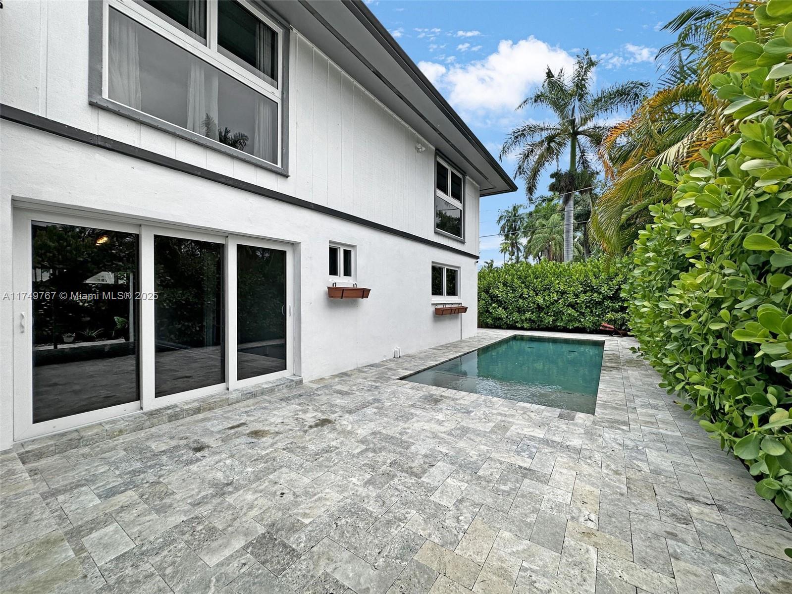 1314 Tyler St, Hollywood, Florida image 31