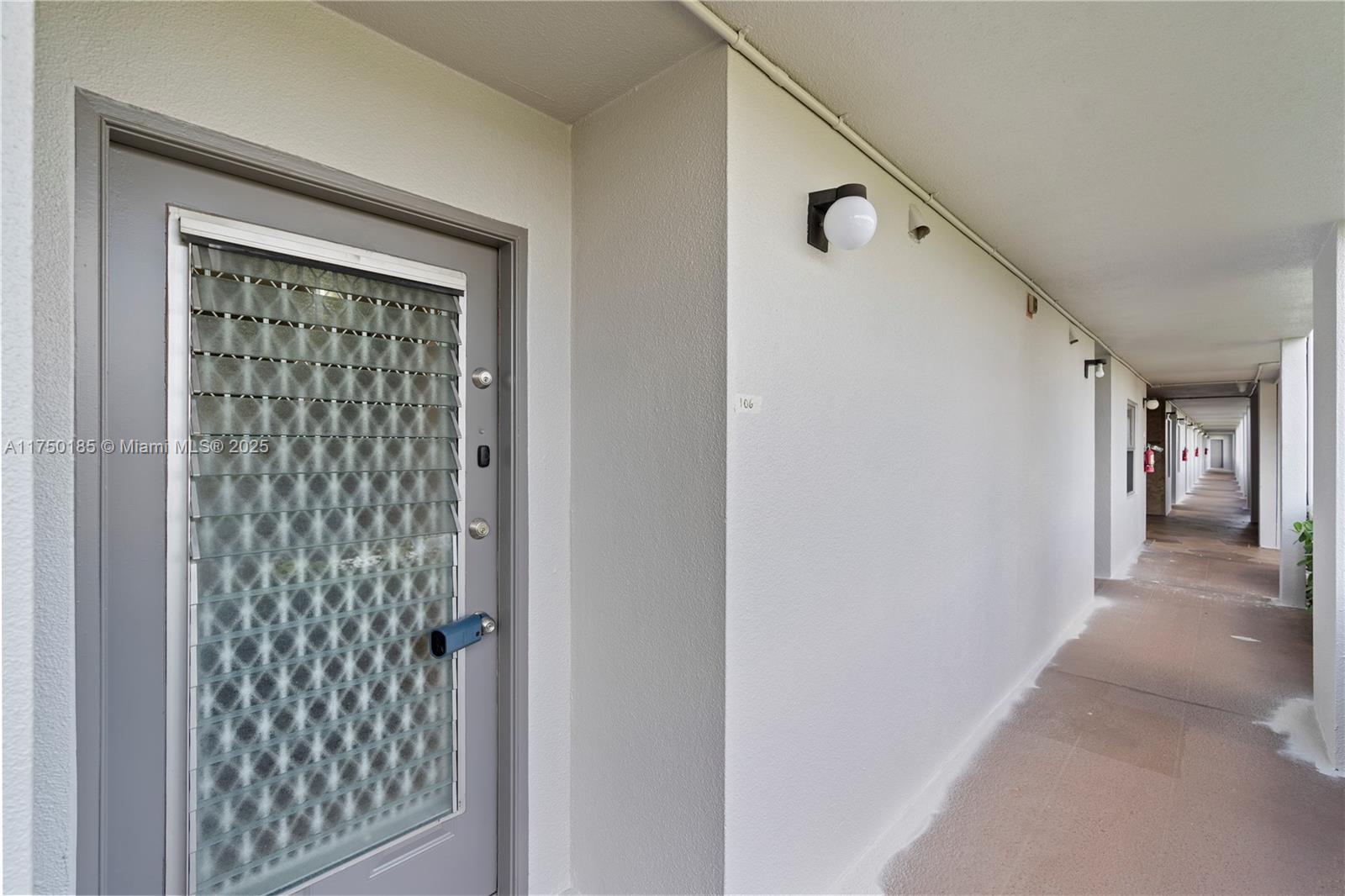 1400 SW 124th Ter #106Q, Pembroke Pines, Florida image 13