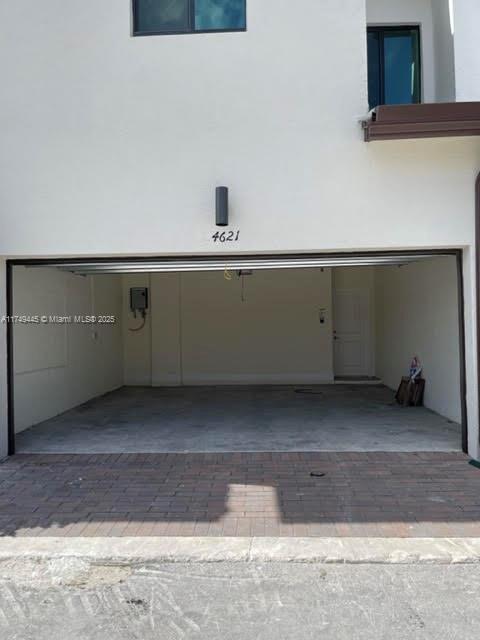 4609 NW 83rd Path, Doral, Florida image 10