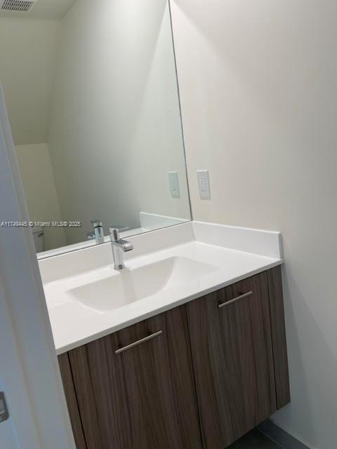 4609 NW 83rd Path, Doral, Florida image 9