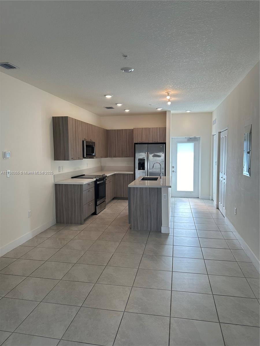 8201 NW 41 St #203, Doral, Florida image 7