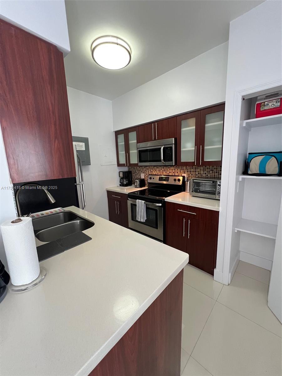 1100 Collins Ave #303, Miami Beach, Florida image 1