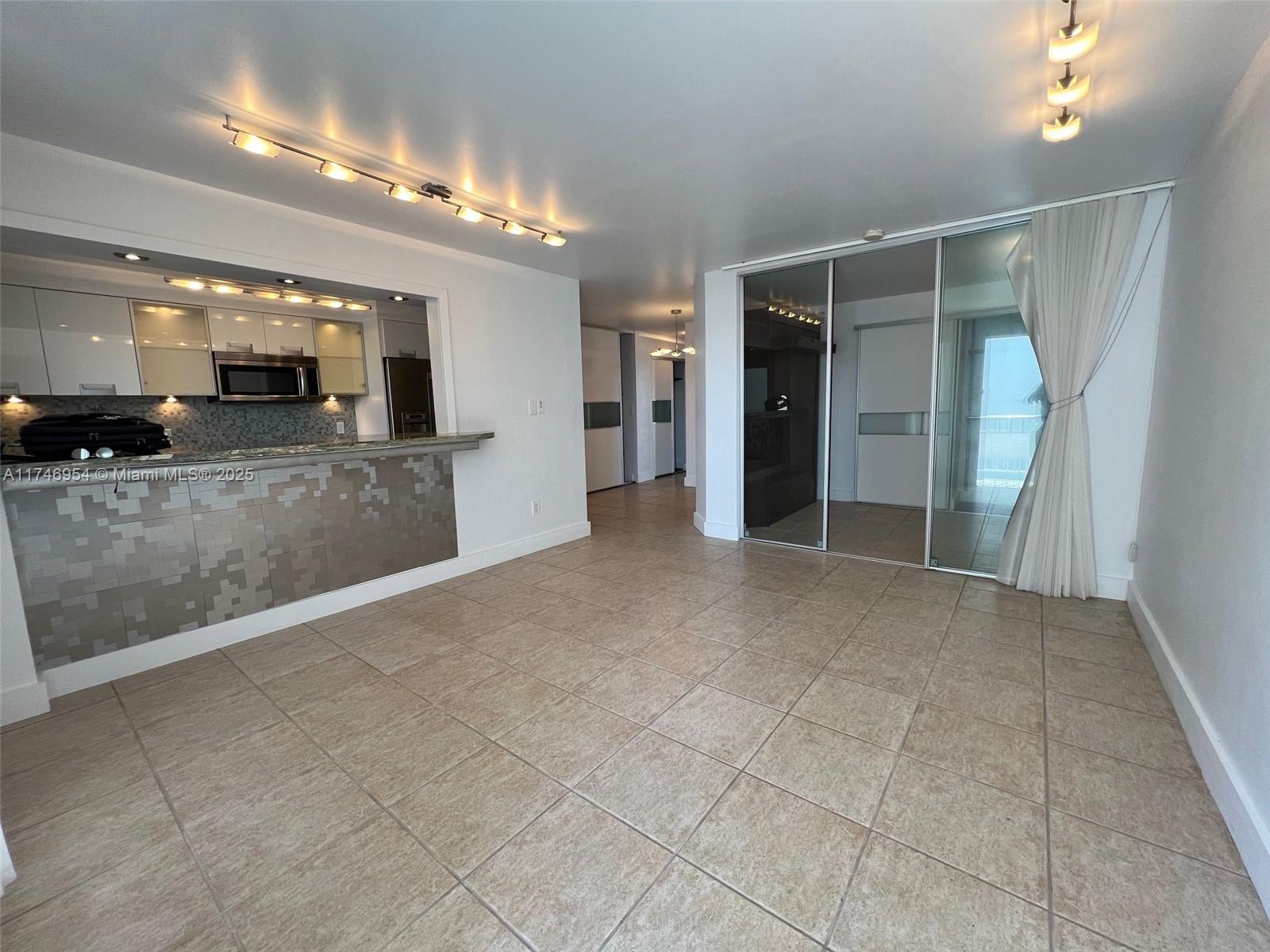 1340 Lincoln Rd #705, Miami Beach, Florida image 5