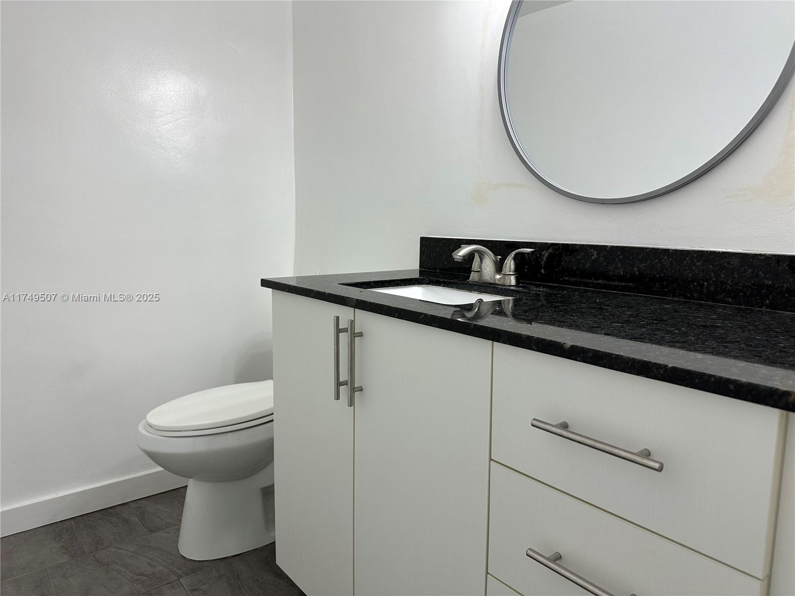 1130 11th St #4D, Miami Beach, Florida image 5