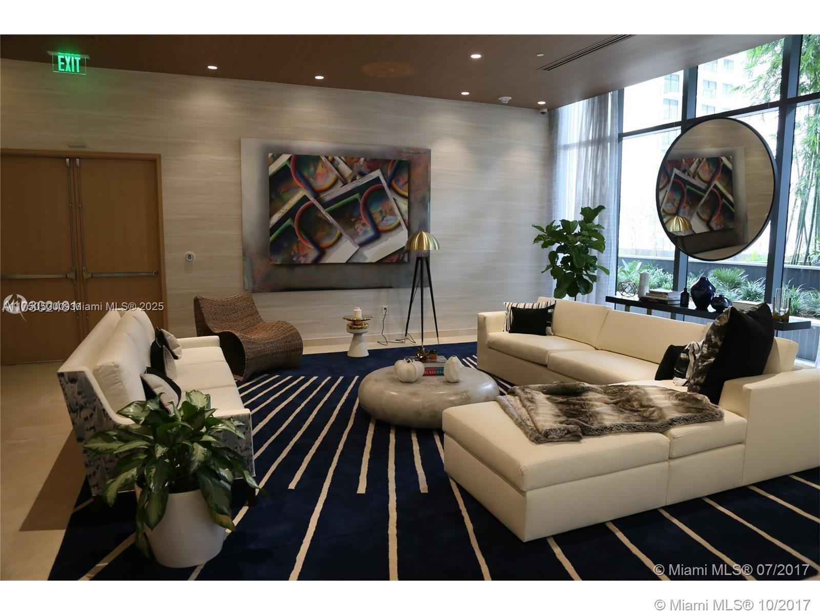 55 SW 9th St #3809, Miami FL 33130