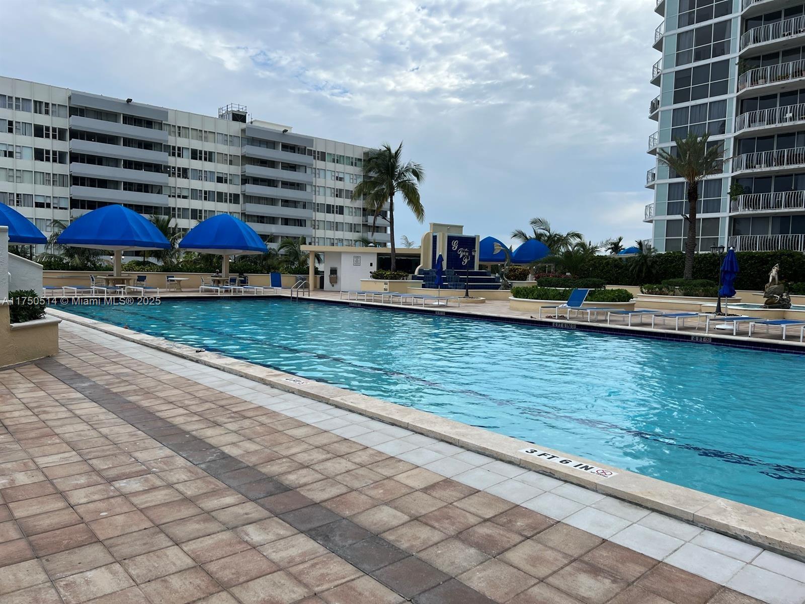 7601 E Treasure Dr #1006, North Bay Village, Florida image 6