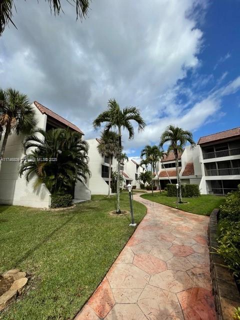 303 Racquet Club Rd #305, Weston, Florida image 1
