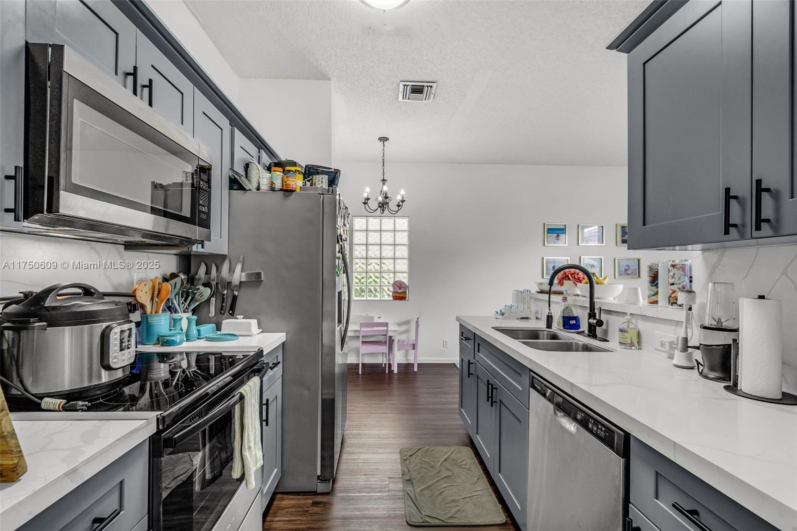 4836 NW 20th Pl, Coconut Creek, Florida image 11