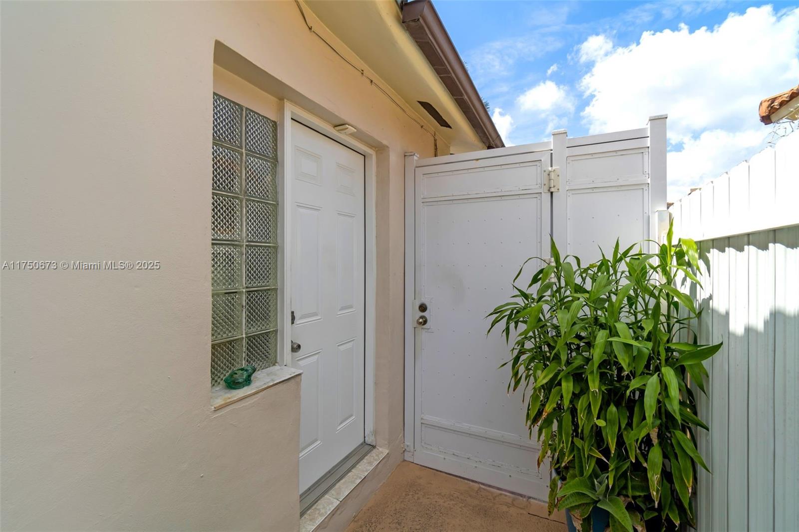 12872 NW 101st Pl, Hialeah Gardens, Florida image 27