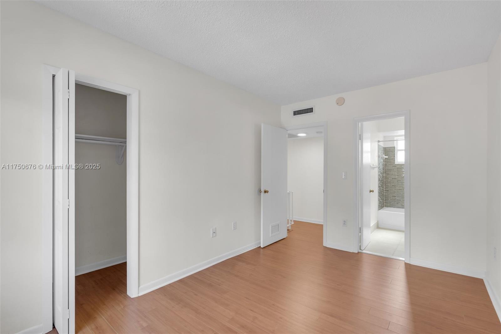 29 Santillane Ave #7, Coral Gables, Florida image 17