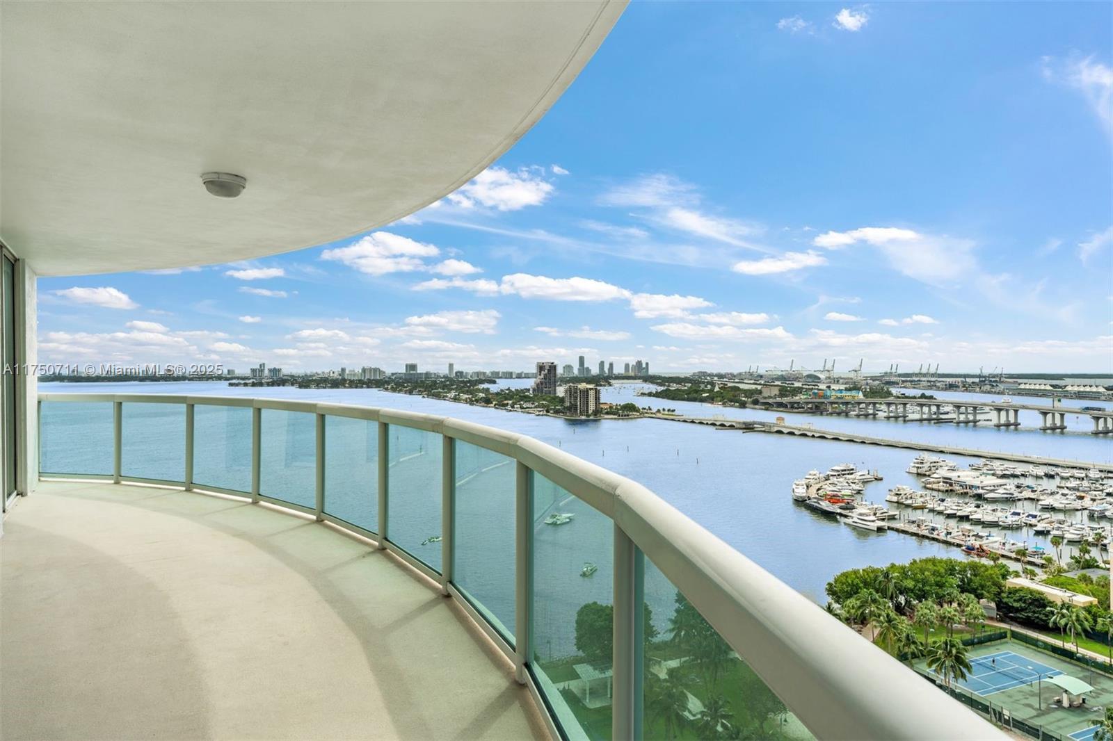 1800 N Bayshore Dr #2101, Miami FL 33132