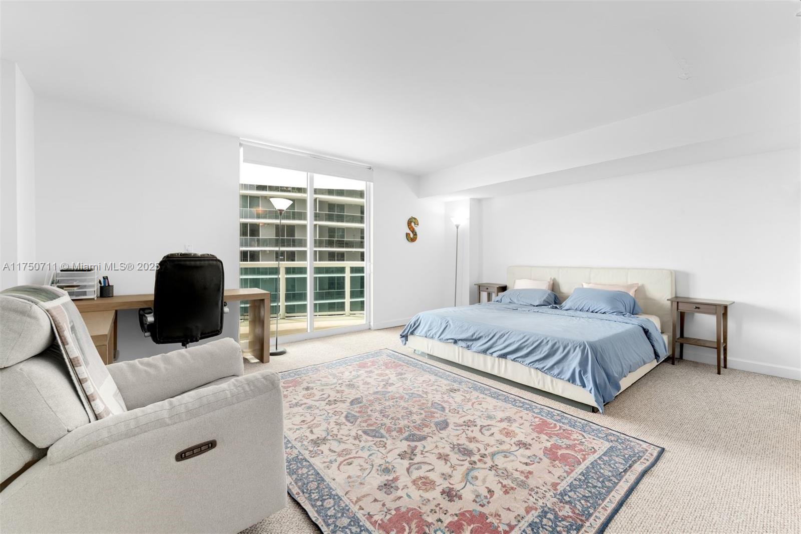 1800 N Bayshore Dr #2101, Miami FL 33132