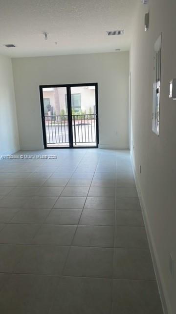 8265 NW 41 St #402, Doral, Florida image 4