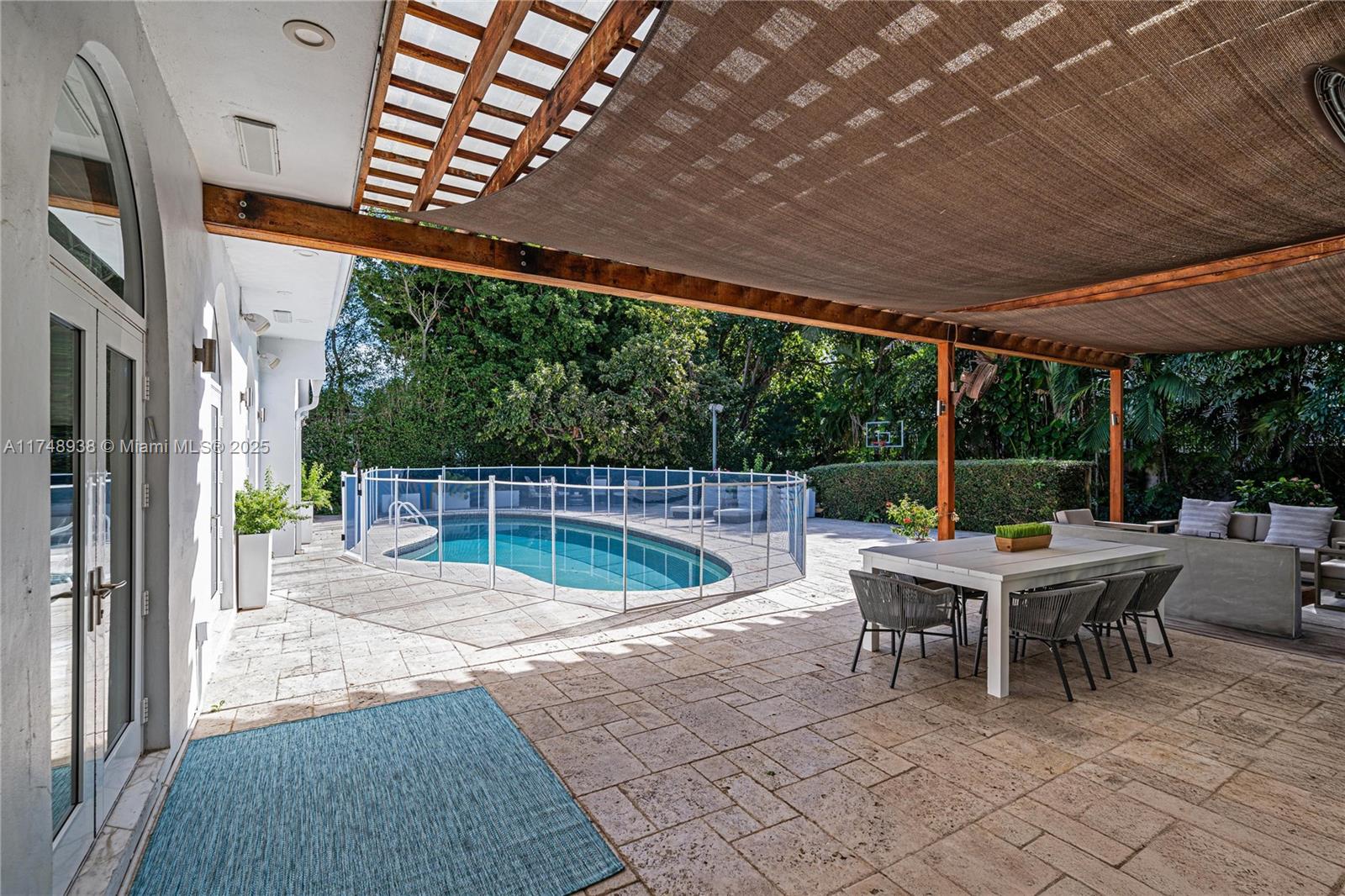 530 Sabal Palm Rd, Miami, Florida image 18