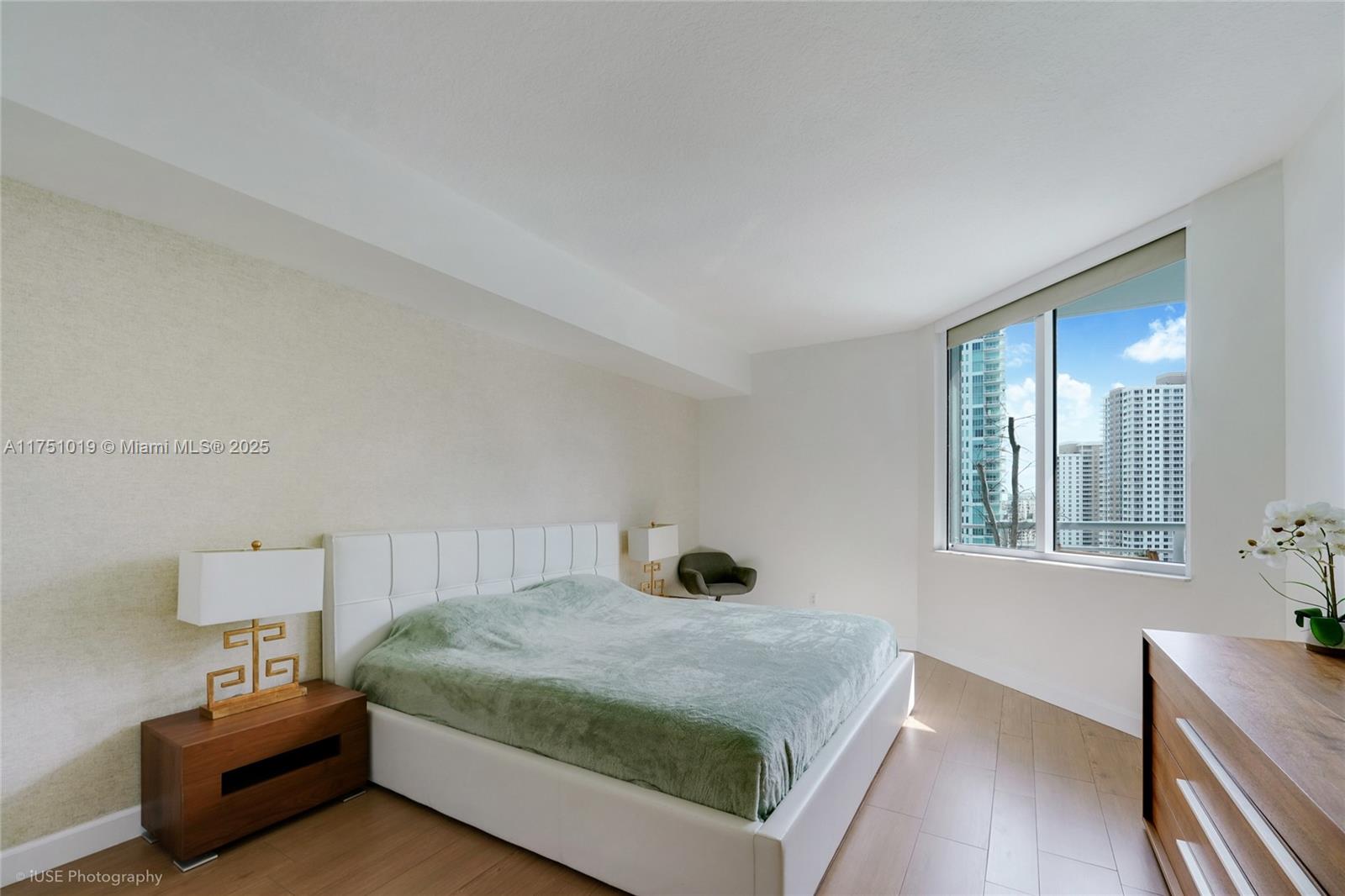 325 S Biscayne Blvd #1721, Miami FL 33131