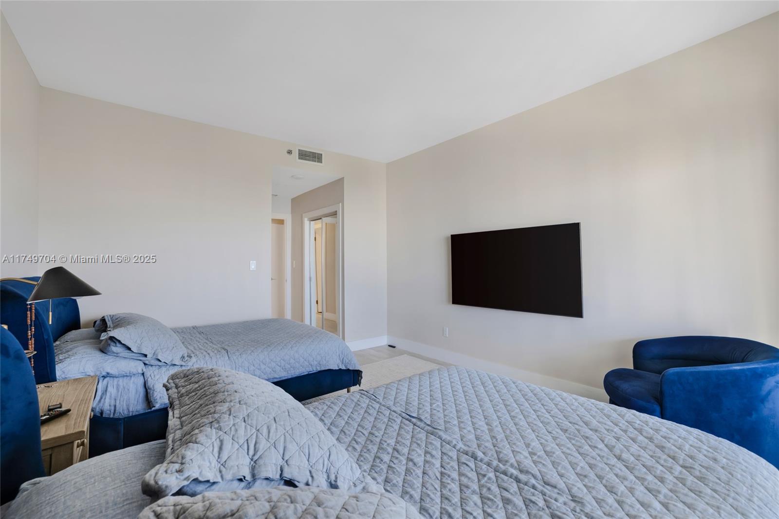 2000 Island Blvd #3010, Aventura, Florida image 28