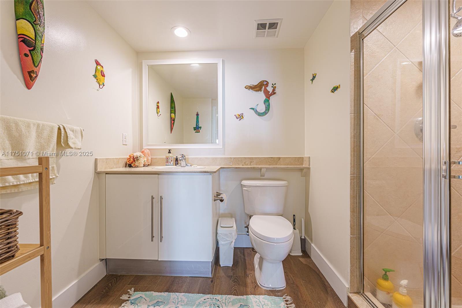 325 S Biscayne Blvd #3123, Miami FL 33131