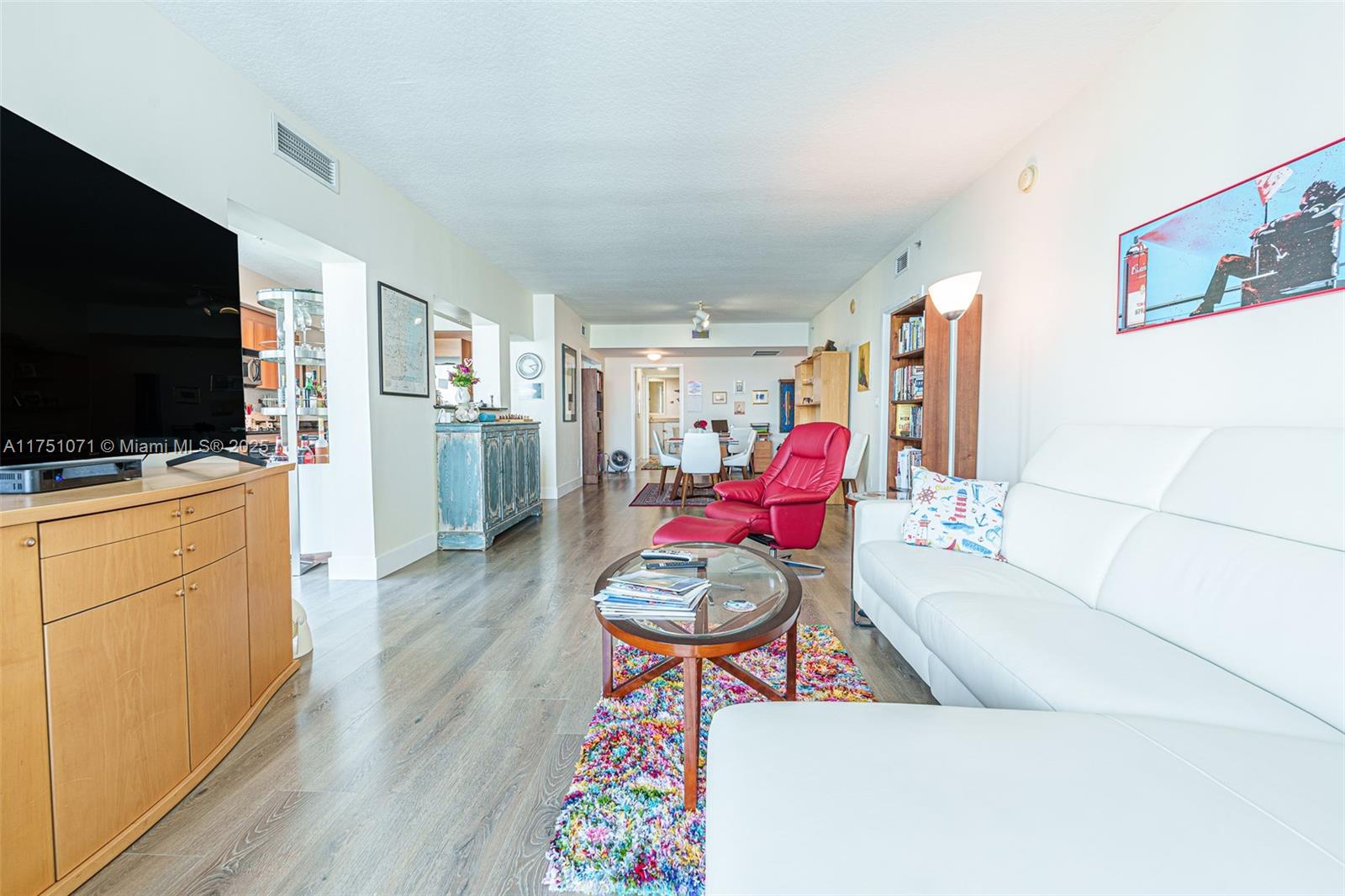 325 S Biscayne Blvd #3123, Miami FL 33131
