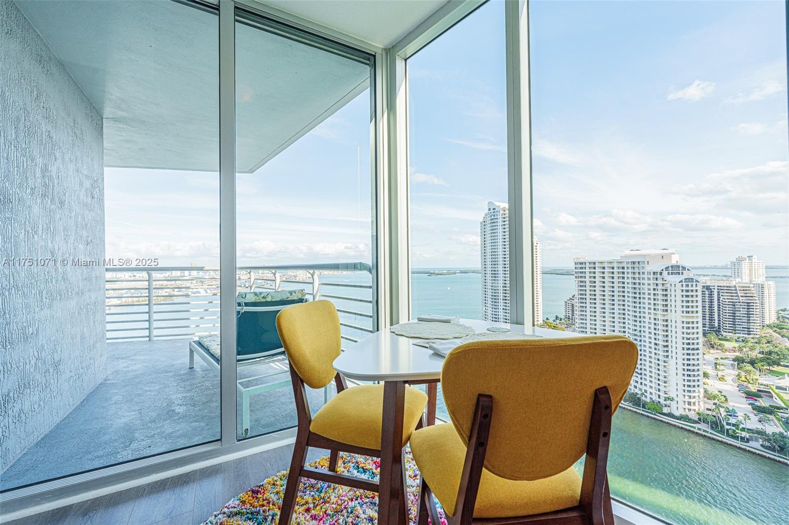 325 S Biscayne Blvd #3123, Miami FL 33131