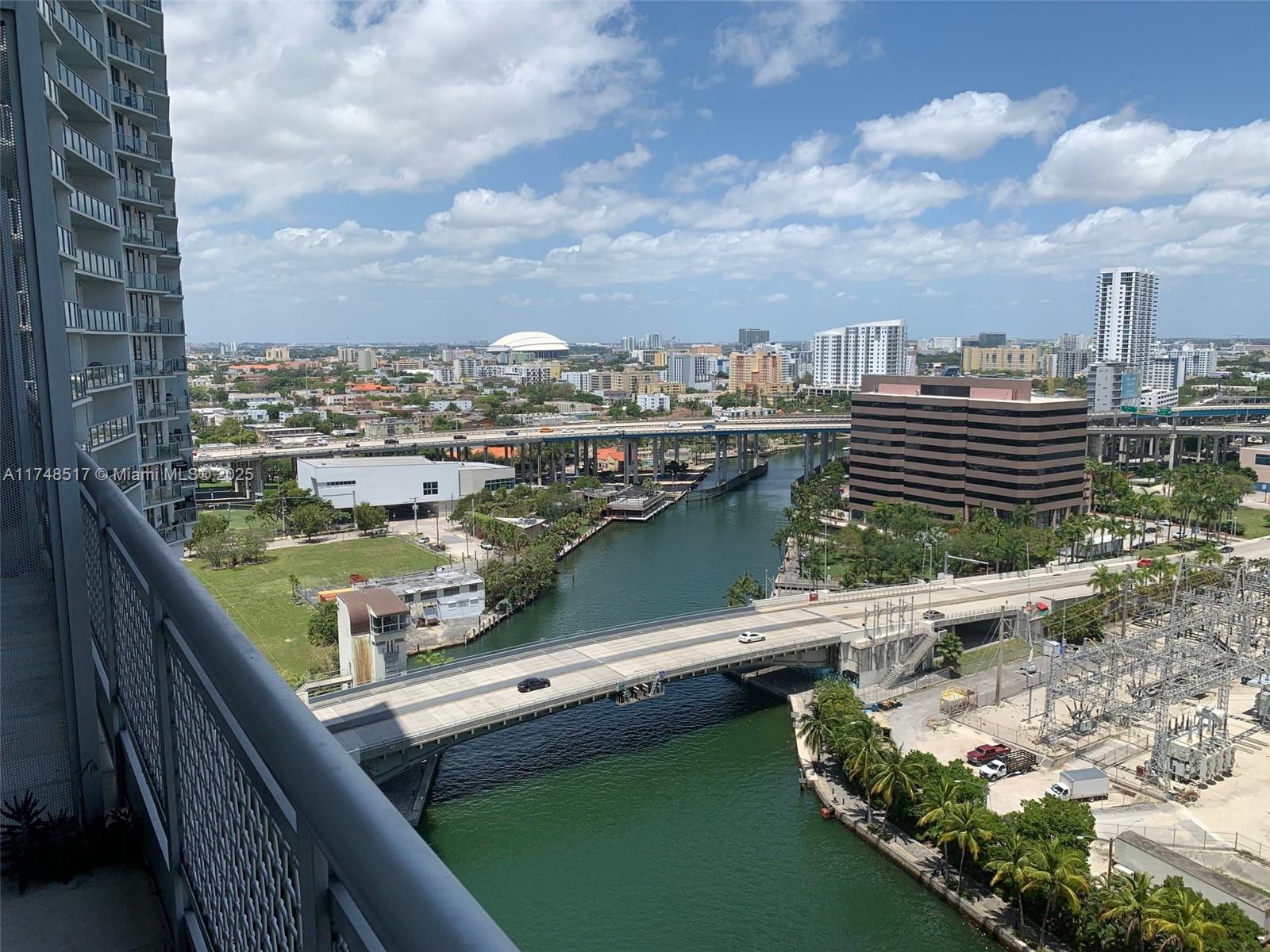 690 SW 1st Ct #2111, Miami FL 33130