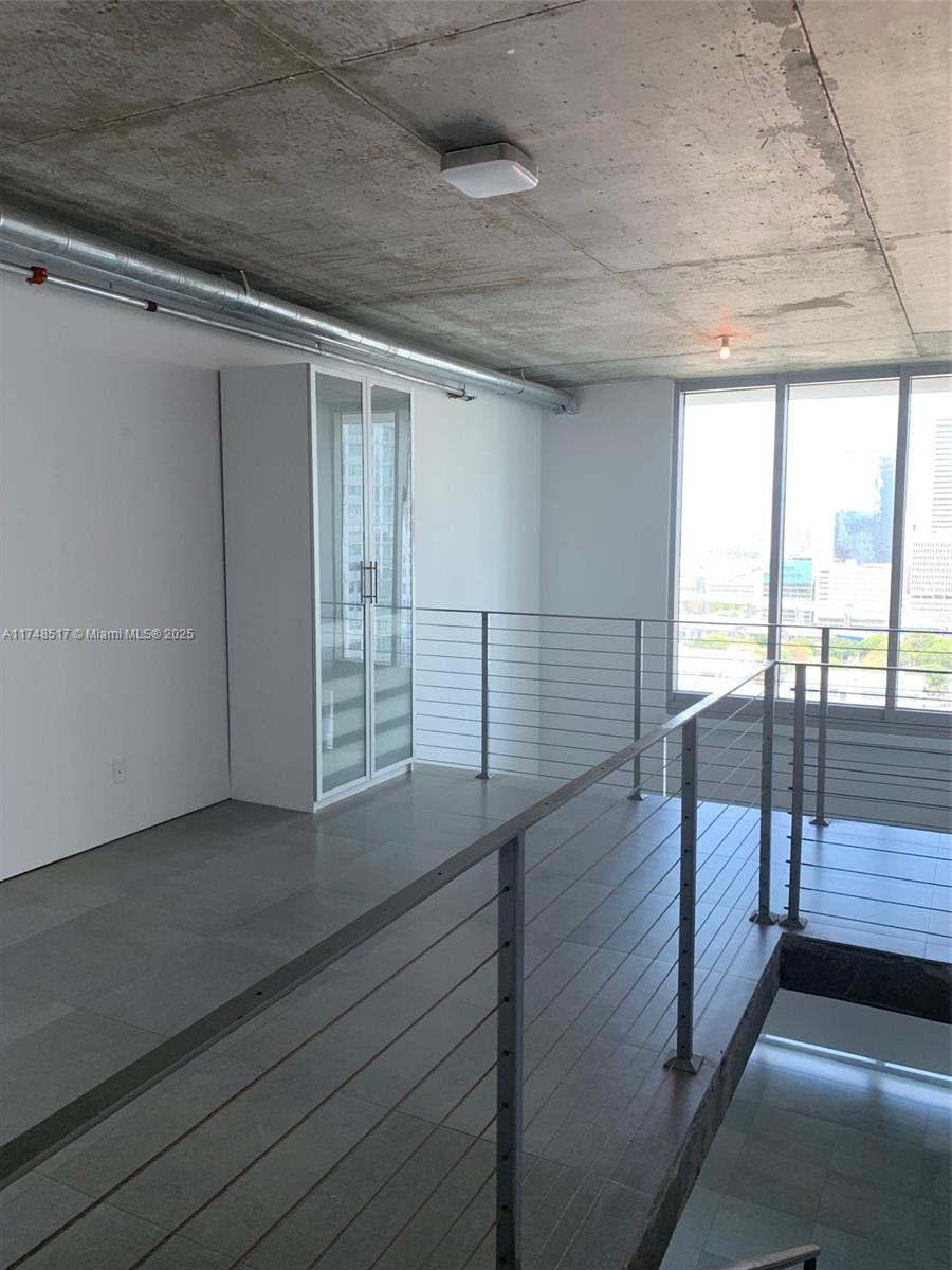 690 SW 1st Ct #2111, Miami FL 33130