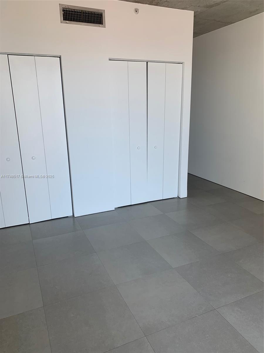 690 SW 1st Ct #2111, Miami FL 33130