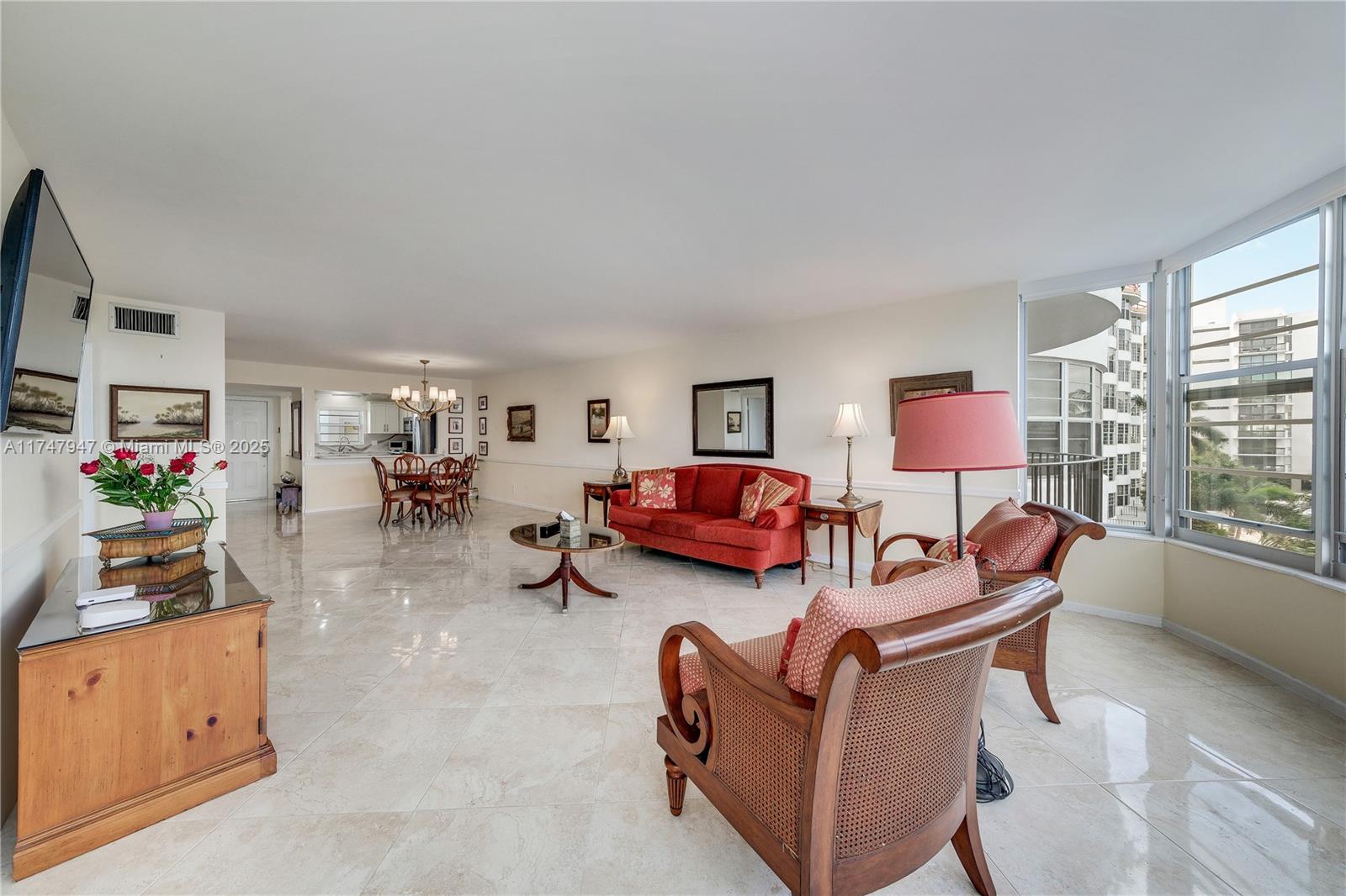 3051 NE 48th St #308, Fort Lauderdale, Florida image 9