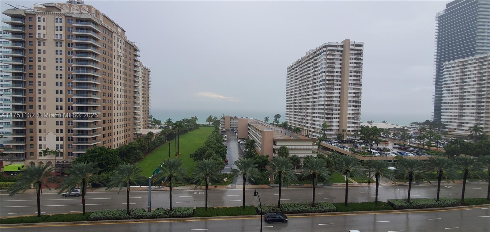 1945 S Ocean Dr #701, Hallandale Beach, Florida image 2