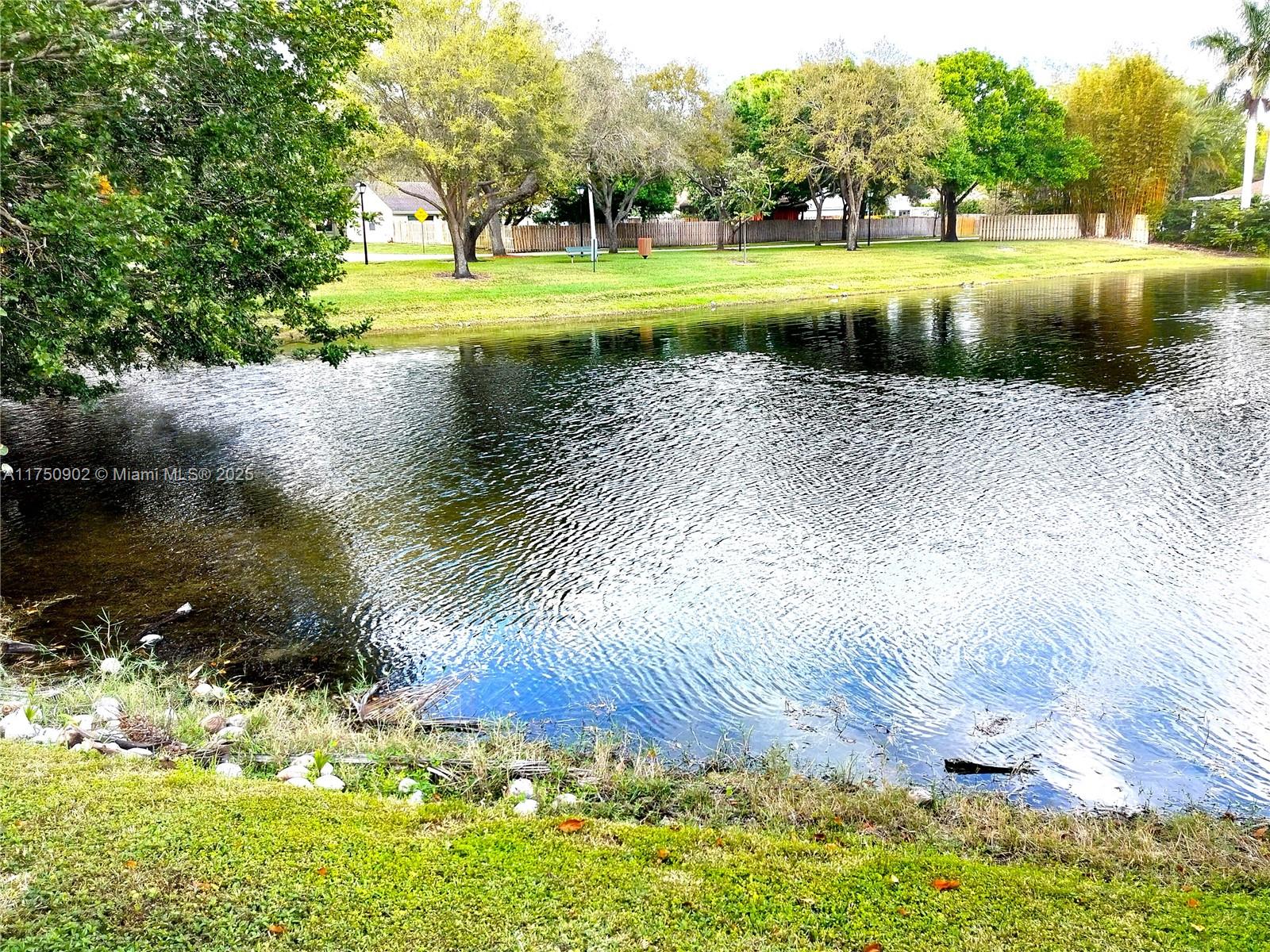 3511 Bark Way, Cooper City, Florida image 30