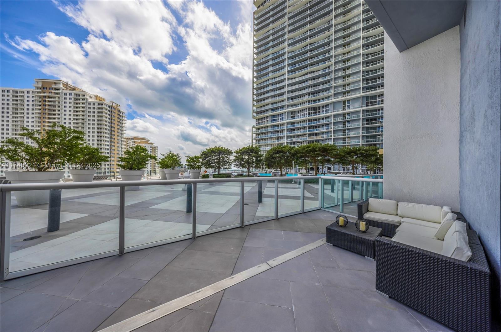 465 Brickell Ave #1505, Miami, Florida image 19