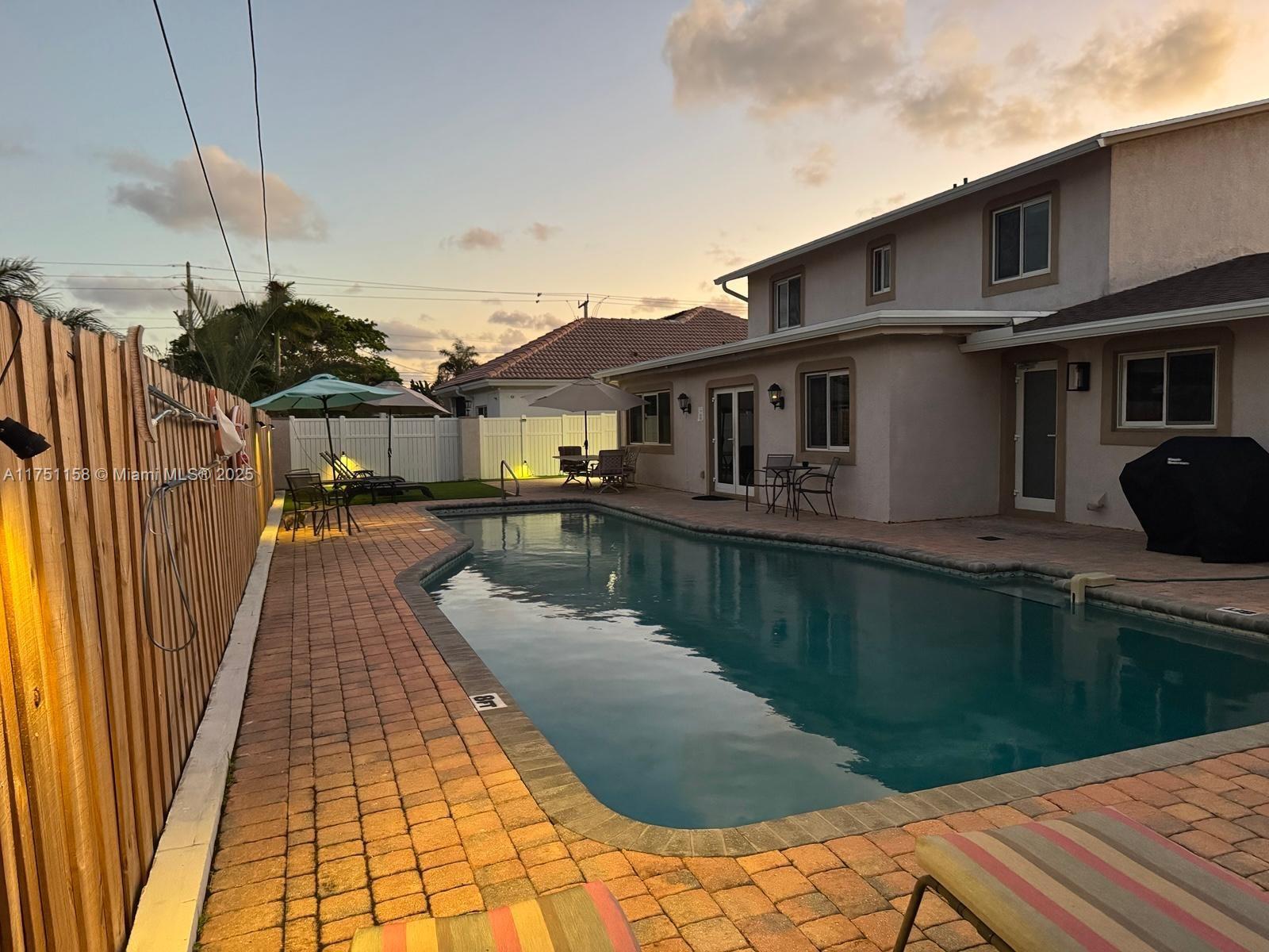 1660 NE 25th Ave, Pompano Beach, Florida image 38