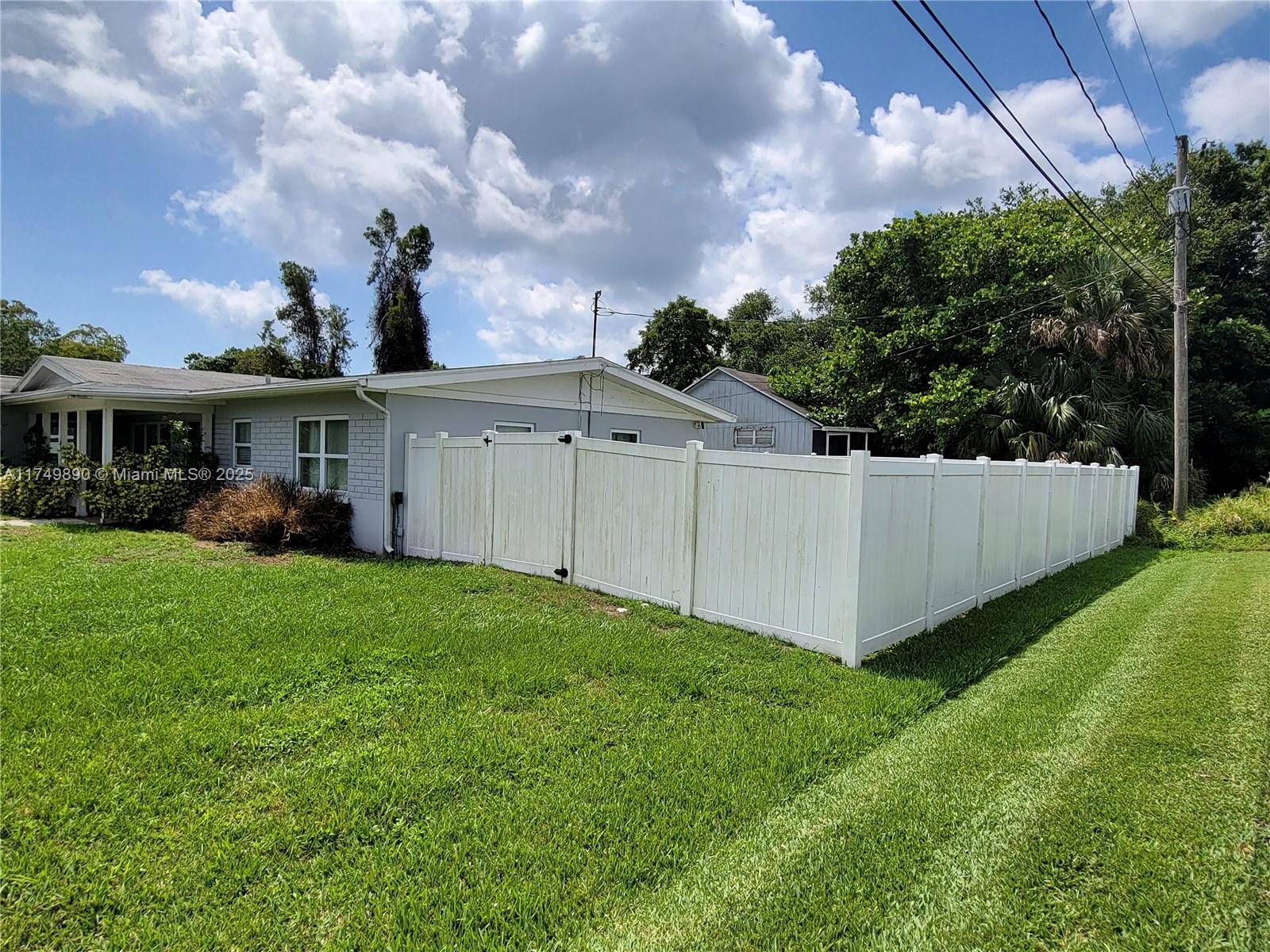 2805 13th St, Vero Beach, Florida image 11