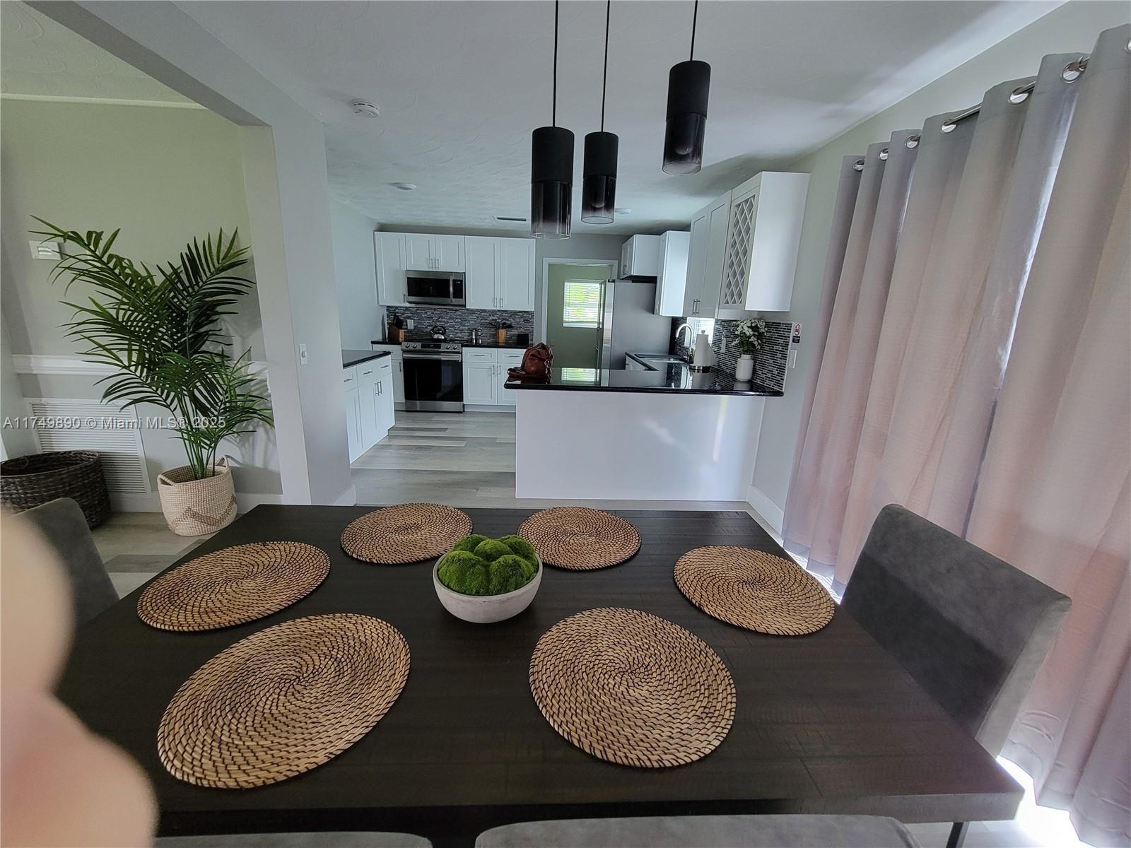 2805 13th St, Vero Beach, Florida image 17