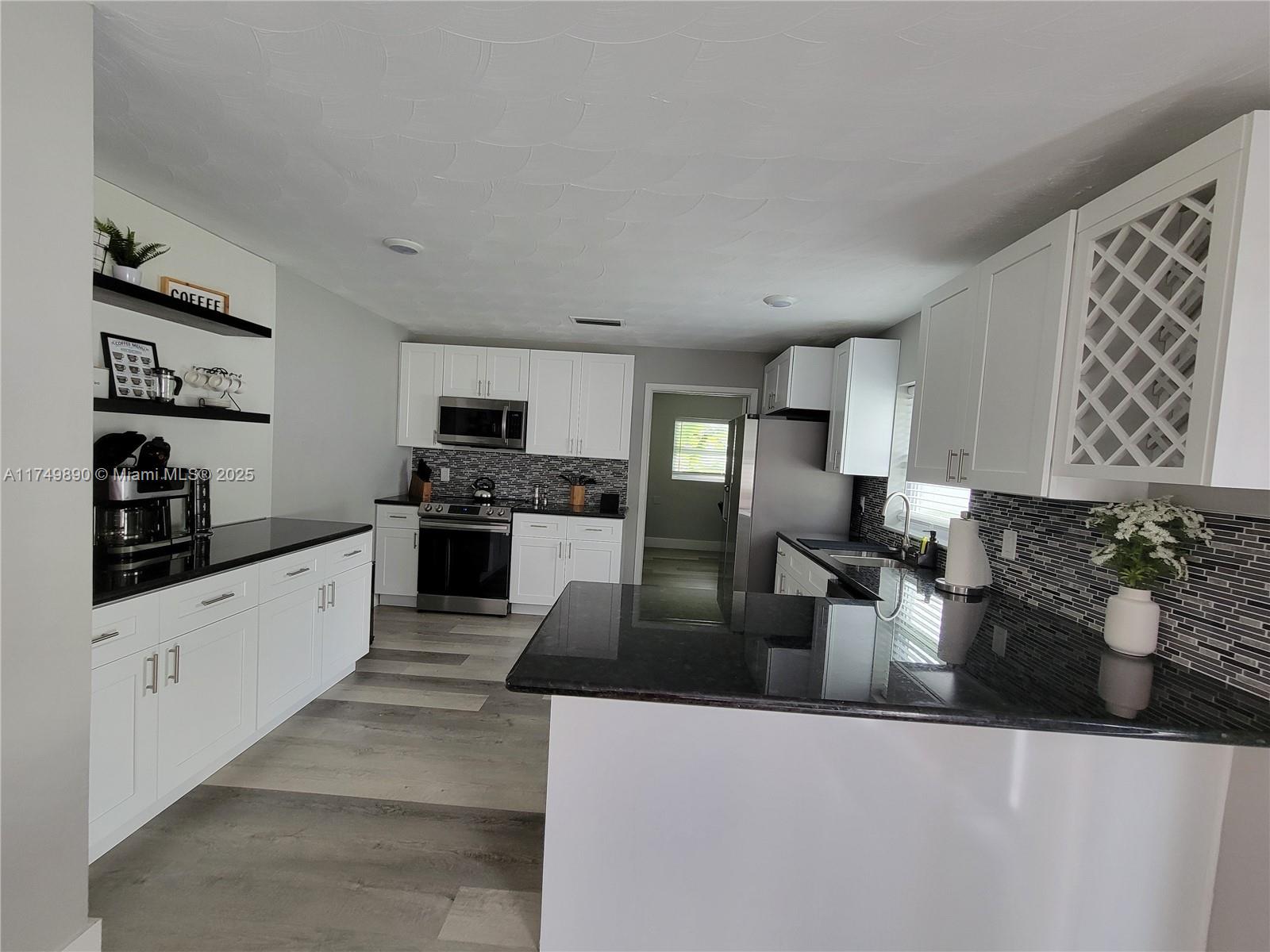 2805 13th St, Vero Beach, Florida image 19