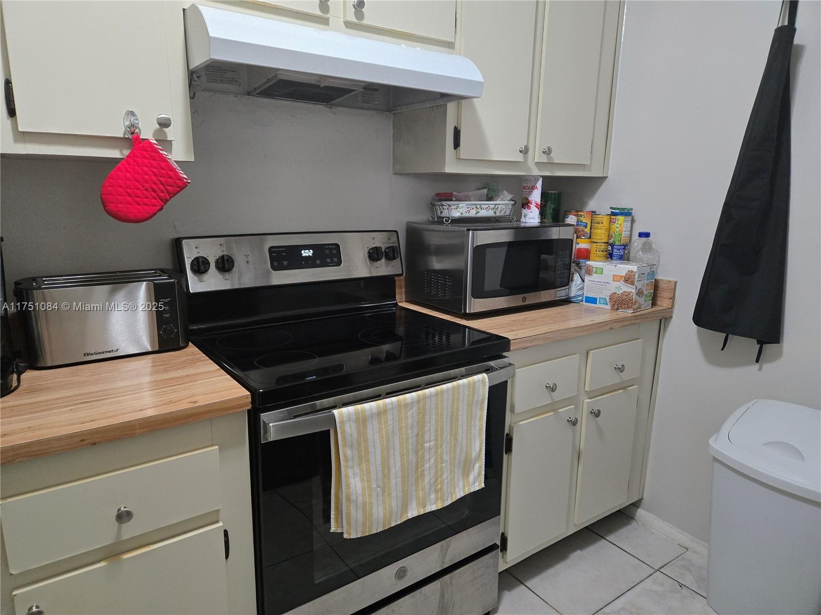 10002 Winding Lake Rd #202, Sunrise, Florida image 8