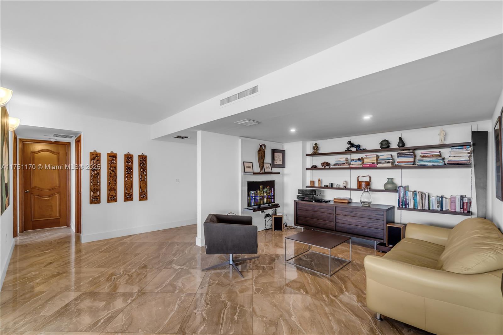 199 Ocean Lane Dr #1210, Key Biscayne FL 33149
