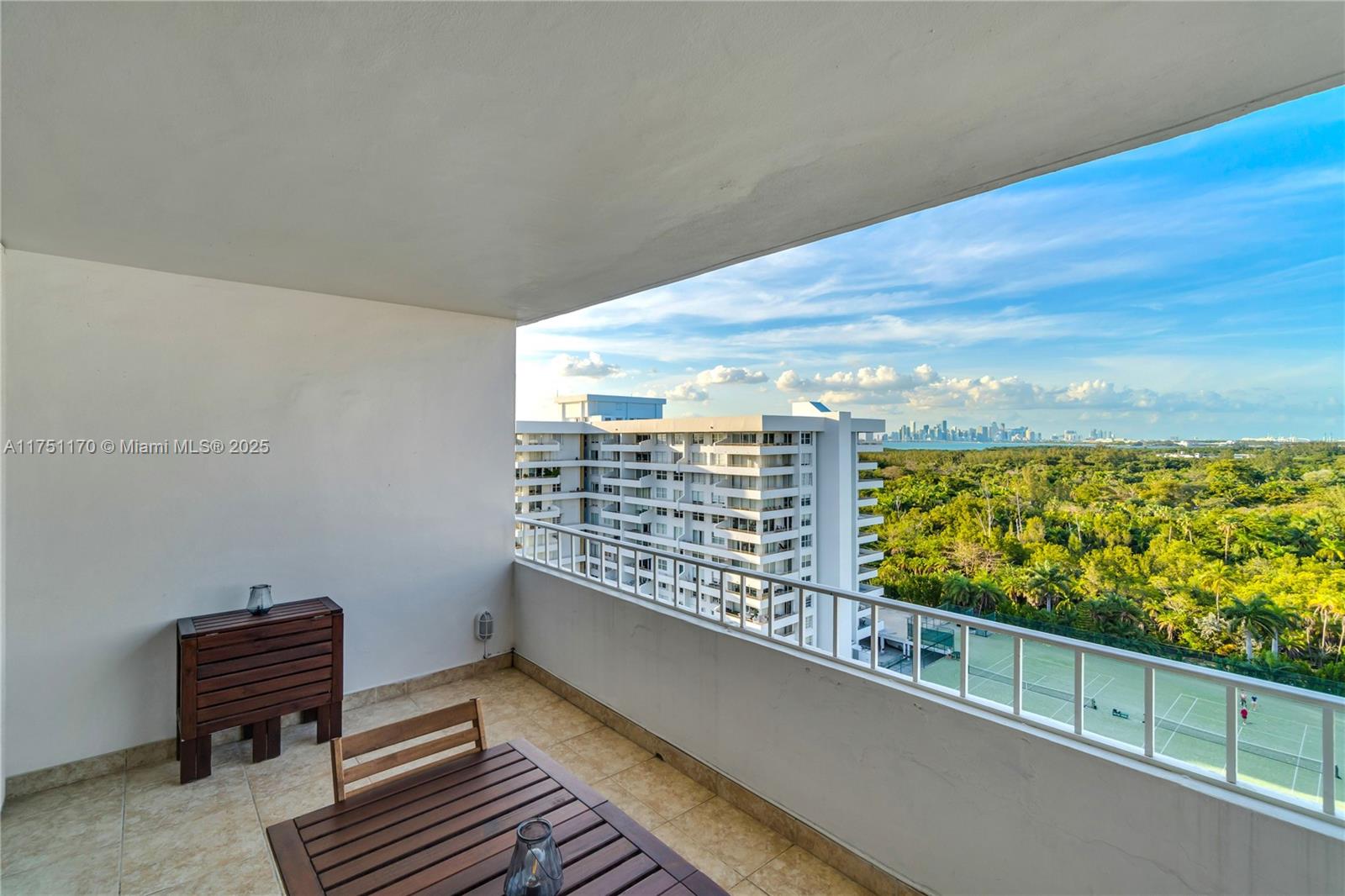 199 Ocean Lane Dr #1210, Key Biscayne FL 33149
