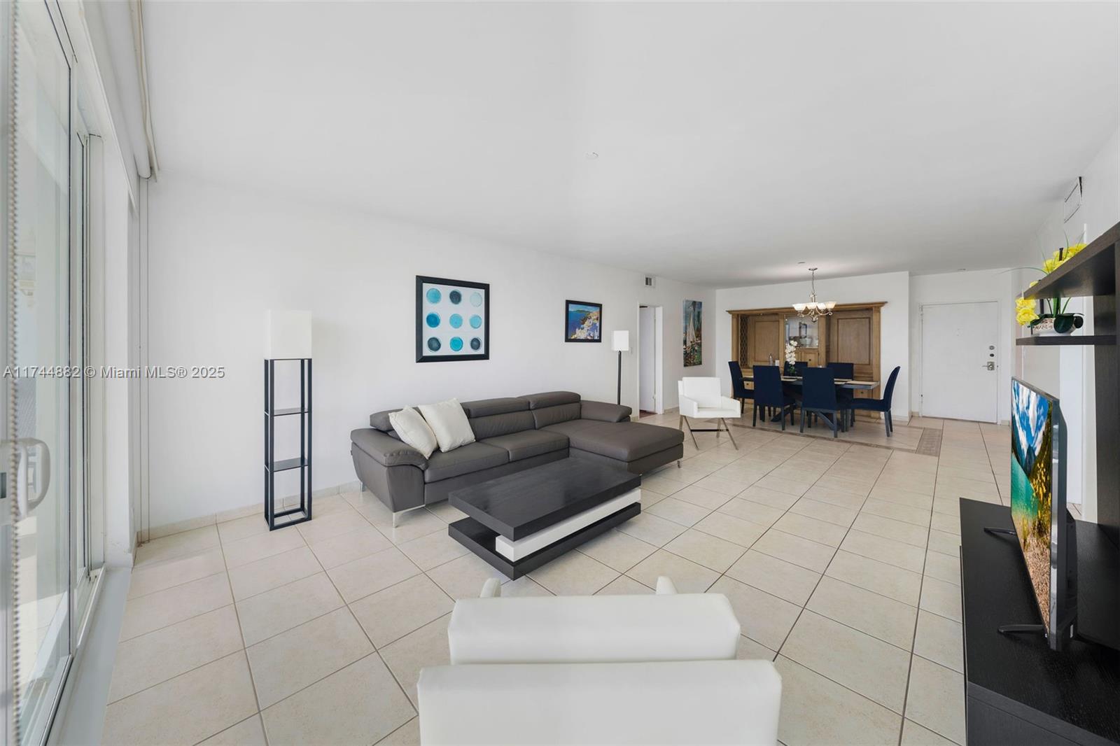 5601 Collins Ave #PH-14, Miami Beach, Florida image 11