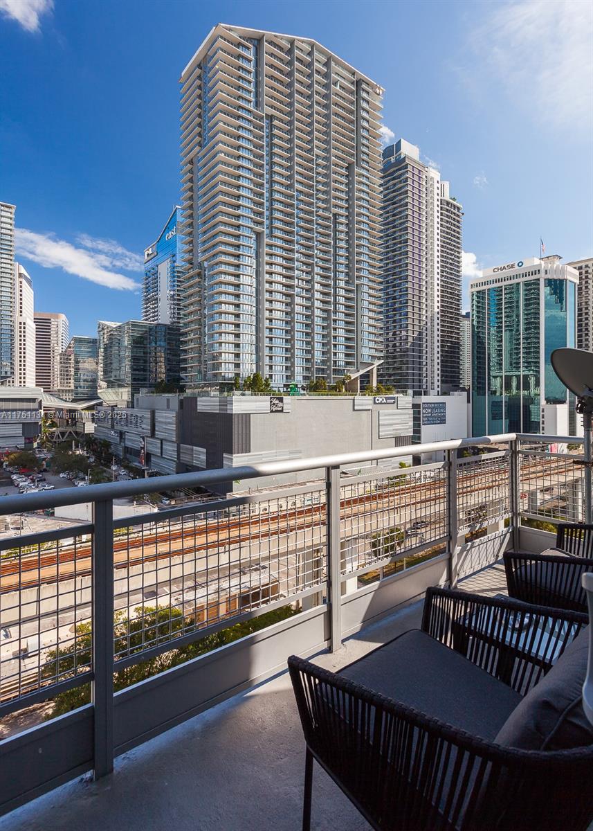 690 SW 1st Ct #1224, Miami FL 33130