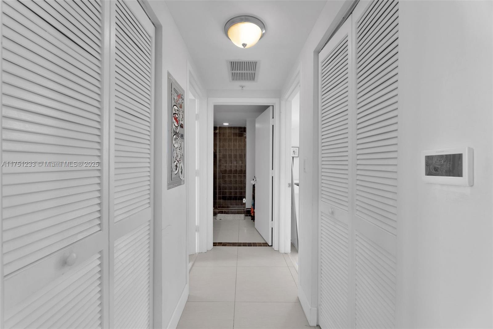 325 S Biscayne Blvd #1715, Miami FL 33131