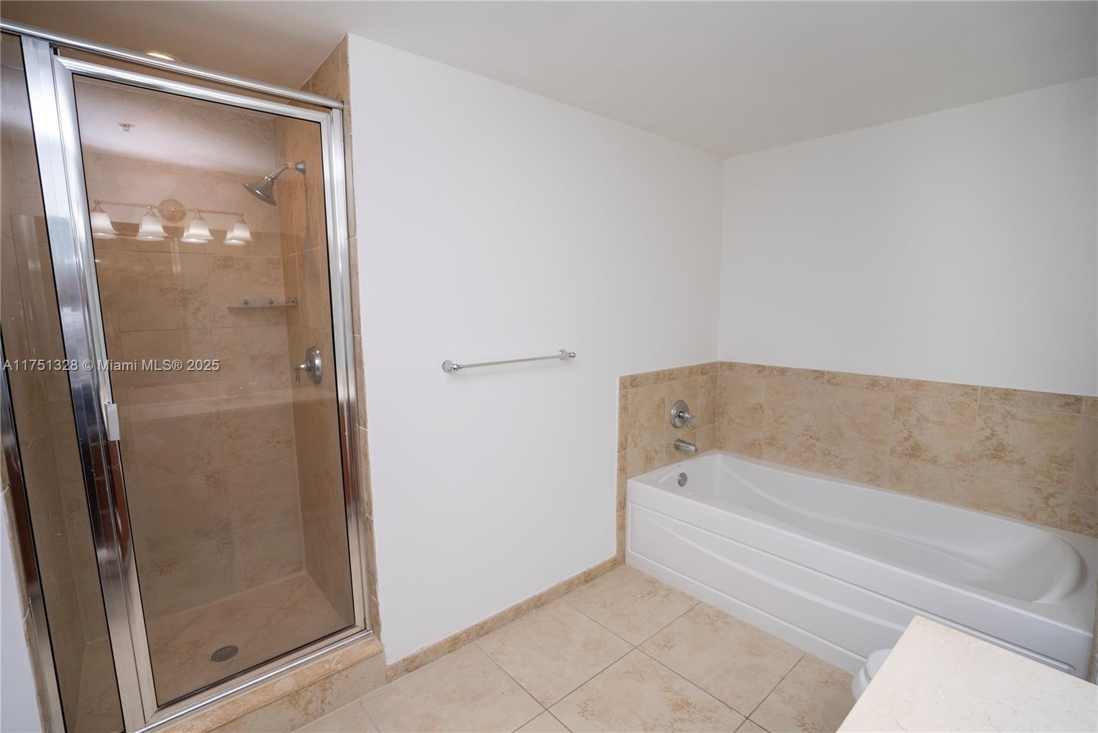 1300 Ponce De Leon Blvd #709, Coral Gables, Florida image 25