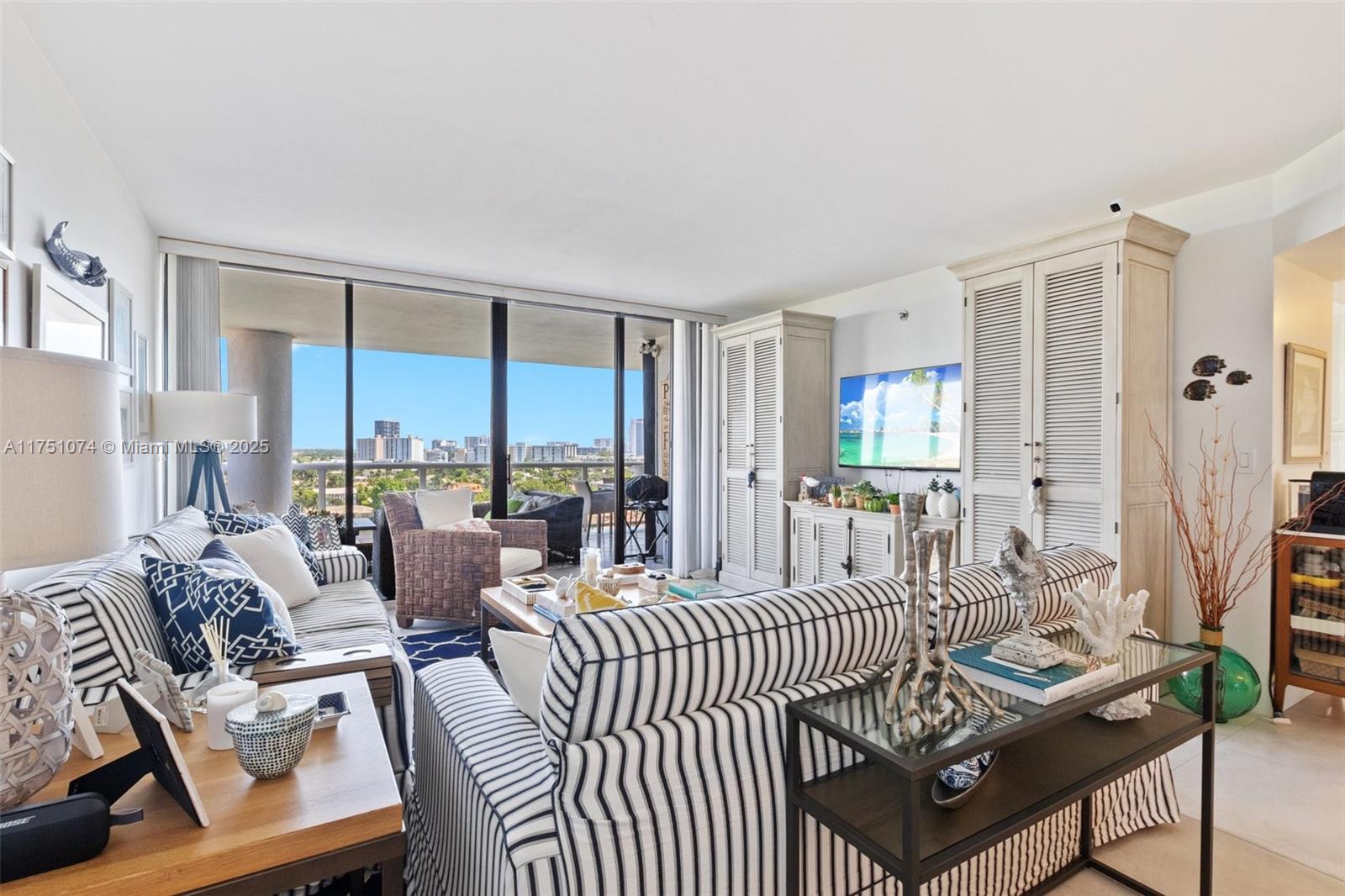 3598 Yacht Club Dr #1002, Aventura, Florida image 6