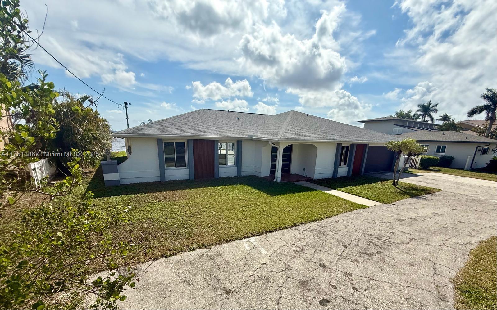 111 E North Shore Ave, Fort Myers, Florida image 3