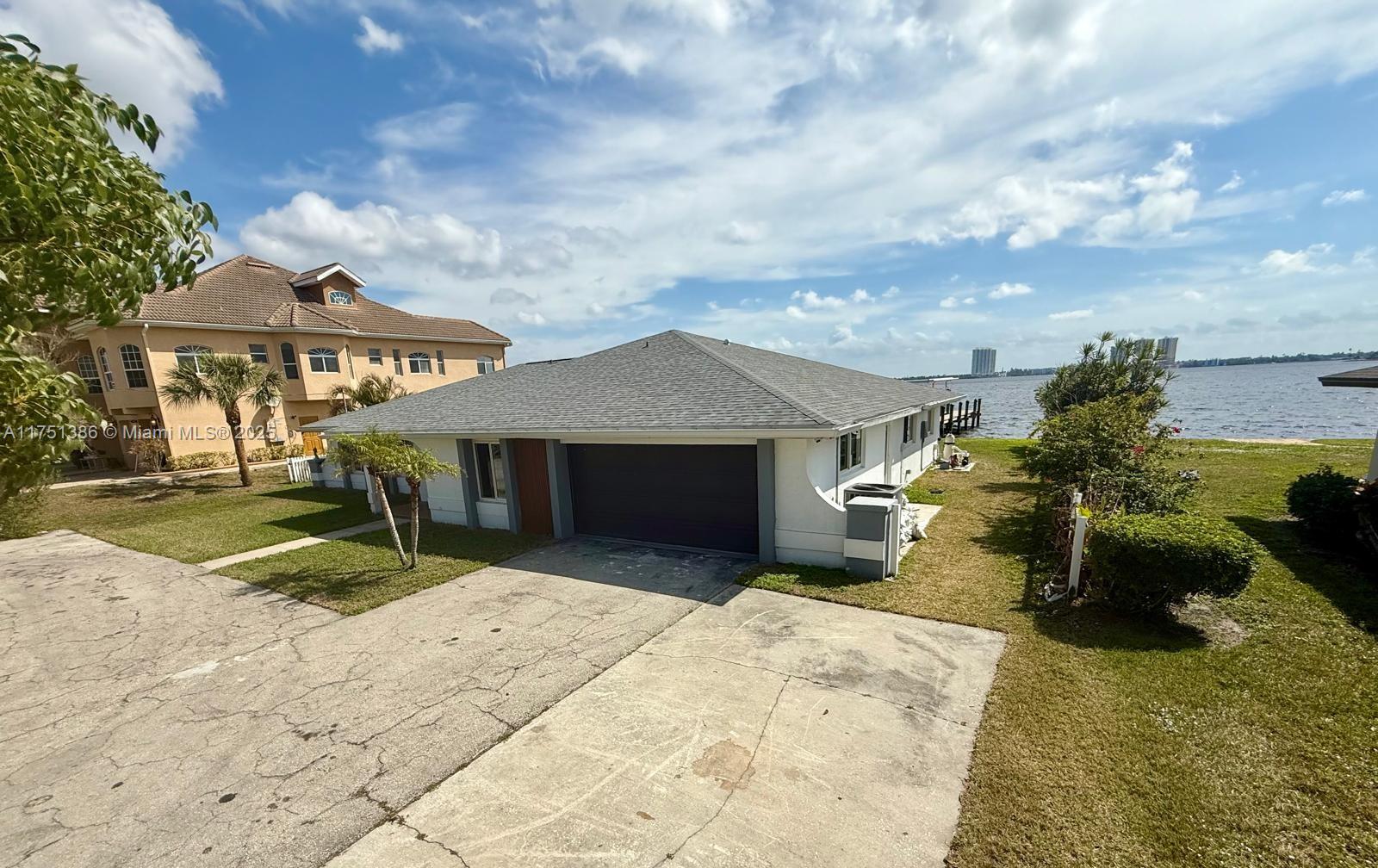 111 E North Shore Ave, Fort Myers, Florida image 7