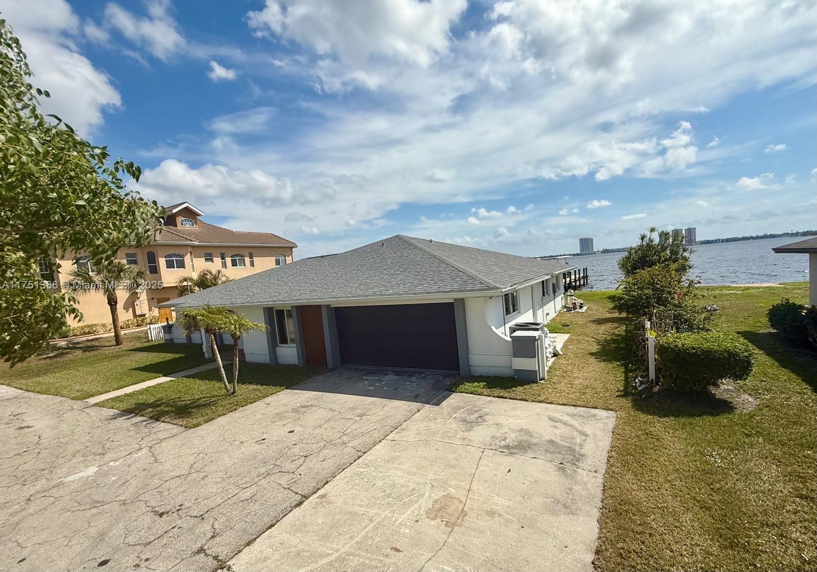 111 E North Shore Ave, Fort Myers, Florida image 8